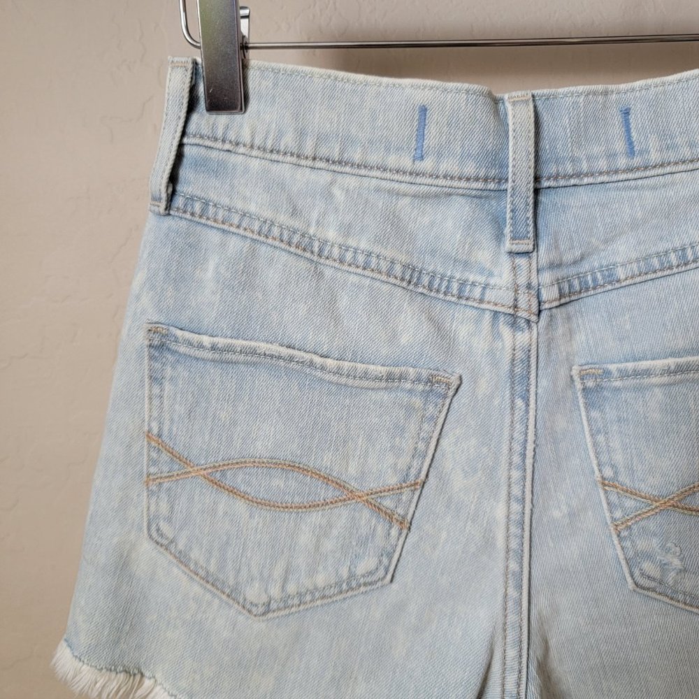 Abercrombie & Fitch Distressed Acid Wash Cutoff Denim Jean Shorts - Picture 8 of 15